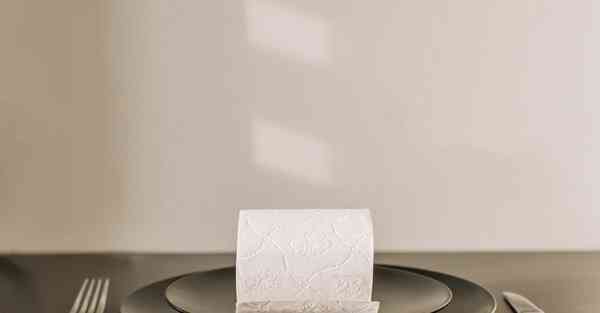 华为企业宣传海报_华为企业宣誓词简短精辟