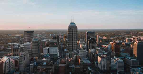 图片宣传片如何制作的